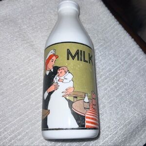 VINTAGE 1960’S EGIZIA MILK BOTTLE MADE IN ITALY//NURSE & CHILD//MILK GLASS